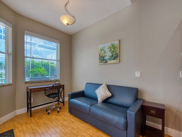 Two Duplex Homes with 5 Bedrooms & Pool