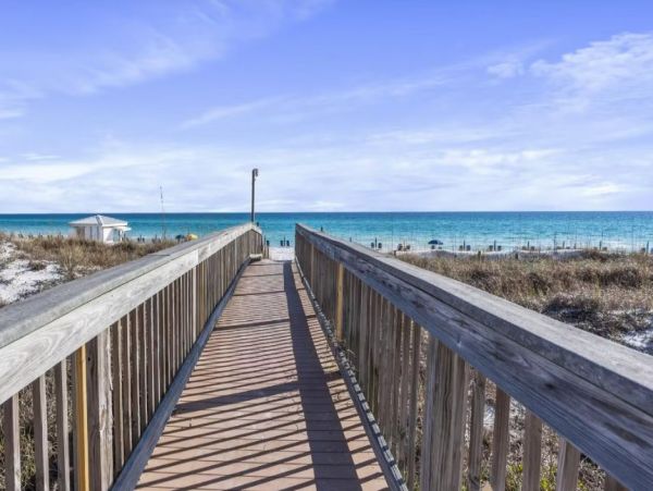 Santa Rosa Beach Vacation Condo Three Bedroom on Beach