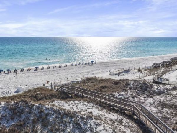 Santa Rosa Beach Vacation Condo Three Bedroom on Beach