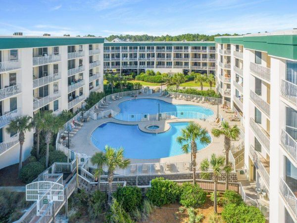 Santa Rosa Beach Vacation Condo Three Bedroom on Beach