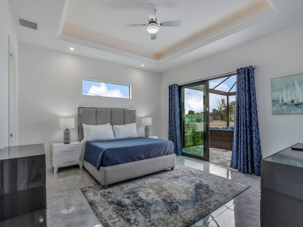 Lovely Pool Home Villa Sleeps 9 Guests