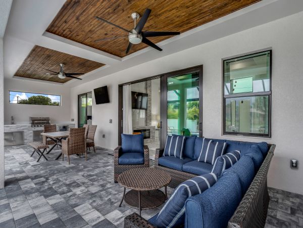Lovely Pool Home Villa Sleeps 9 Guests