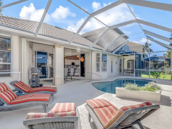 Cape Coral Vacation Pool Home 4 Bedrooms Sleeps 9 Guests