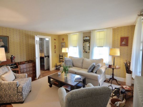 Nantucket Home 1045239