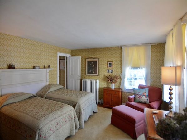 Nantucket Home 1045239