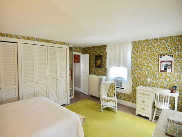 Nantucket Home 1045239