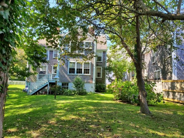 Nantucket Home 1045239