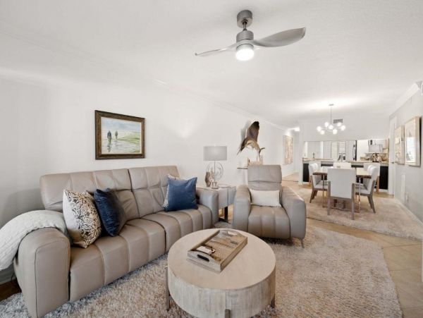 First Floor 2 Bedroom Condo in St. Petersburg