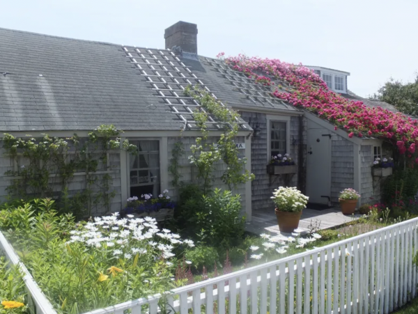 Walk to Beach Nantucket Getaway