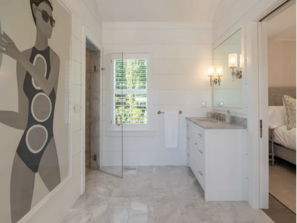 Nantucket Luxury Main House & Guest Cottage
