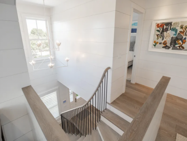 Nantucket Luxury Main House & Guest Cottage