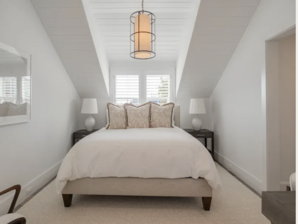 Nantucket Luxury Main House & Guest Cottage