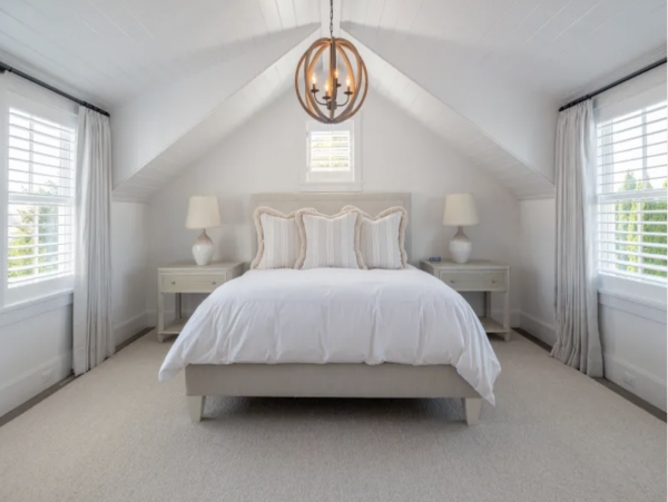 Nantucket Luxury Main House & Guest Cottage