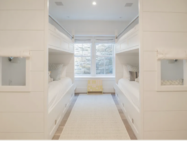 Nantucket Luxury Main House & Guest Cottage