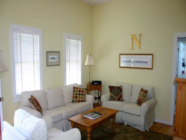 Cozy Home on Nantucket Island with Four Bedrooms