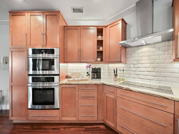 Luxury Vacation Pool Home in Fort Lauderdale Sleeps 8 Guests