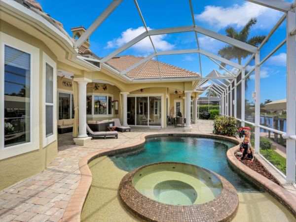Luxurious Cape Coral Vacation Home with Pool and Boat Dock