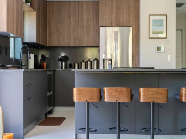 Family-Friendly Two-Bedroom Retreat in Fort Lauderdale