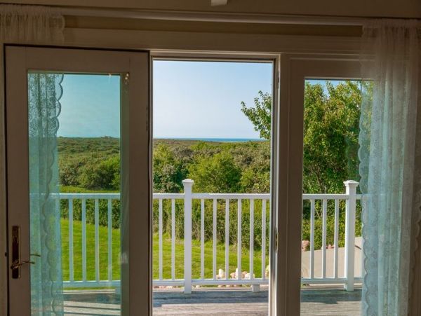Nantucket Home 1045977