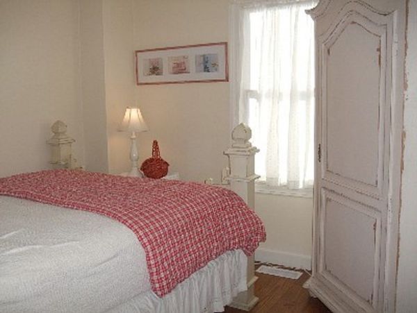 Nantucket Home 1045977