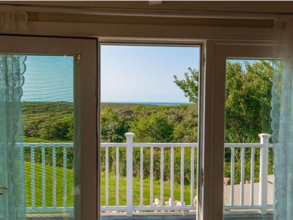Nantucket Home 1045977