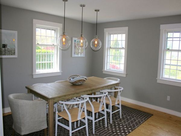 Charming Naushop Home Sleeps 10 Guests Four bedrooms