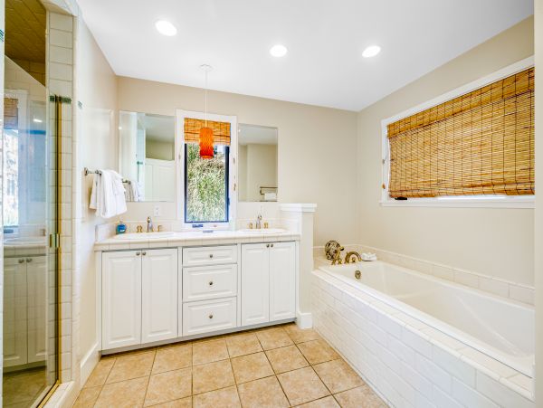 Summerland Vacation Rental 3 Bedrooms
