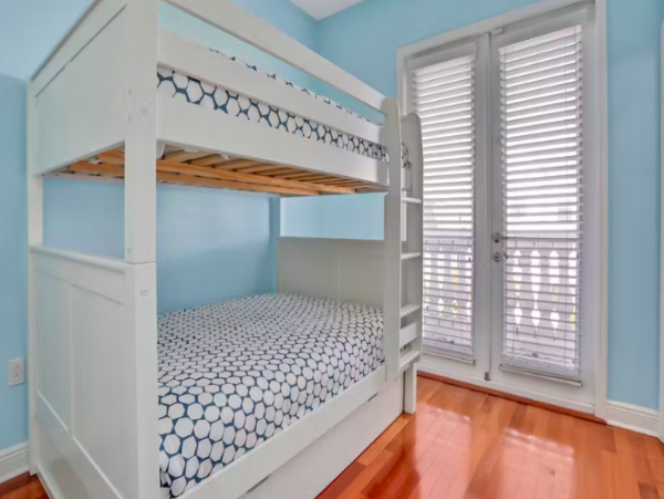 Three Bedroom Bayfront Vacation Home in Clearwater Beach