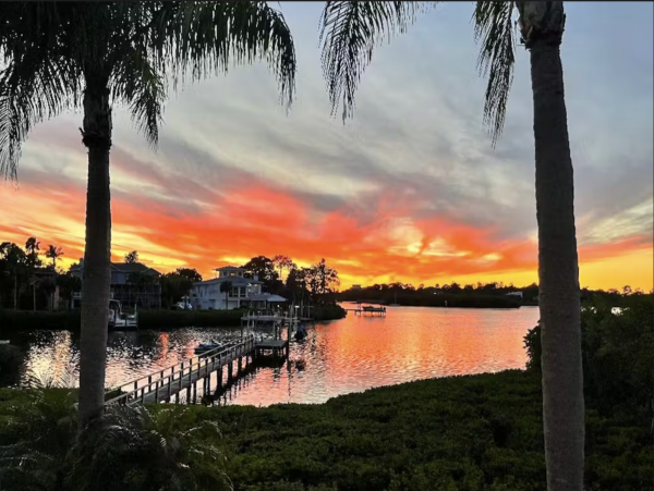 Luxury 6,000 St Ft Waterfront Villa Palm Harbor