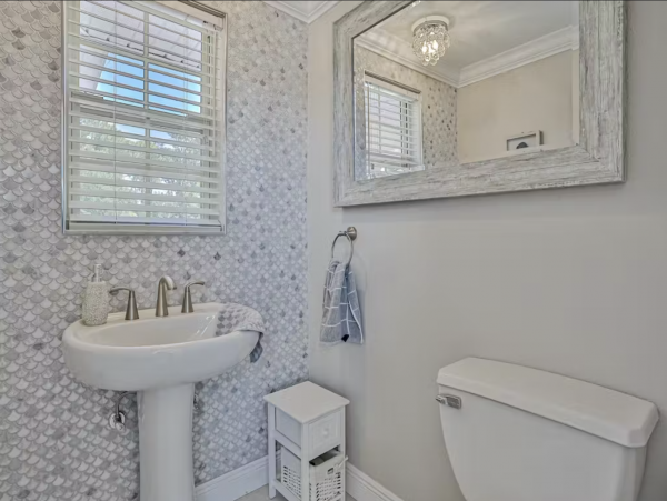 Luxury 6,000 St Ft Waterfront Villa Palm Harbor