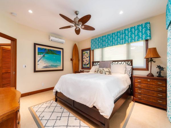 Lahaina Vacation Corner Townhouse 5 Bedroom On Beach