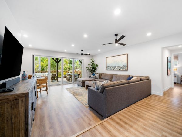 San Diego Beach Communities North Home 1046432