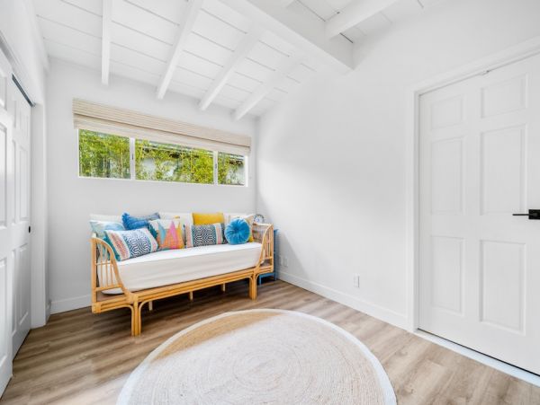 San Diego Beach Communities North Home 1046432