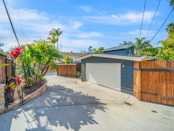 San Diego Beach Communities North Home 1046432
