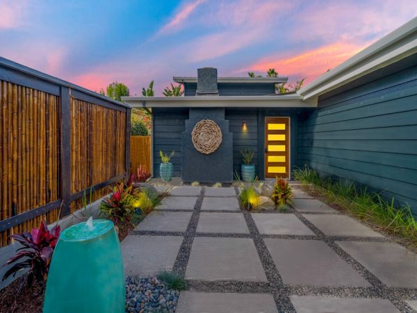 San Diego Beach Communities North Home 1046432