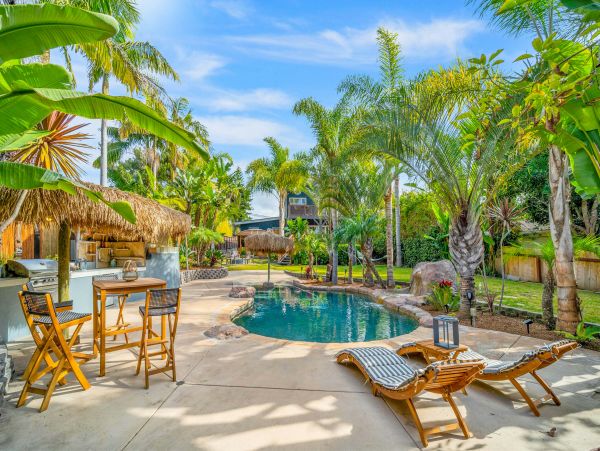San Diego Beach Communities North Home 1046432