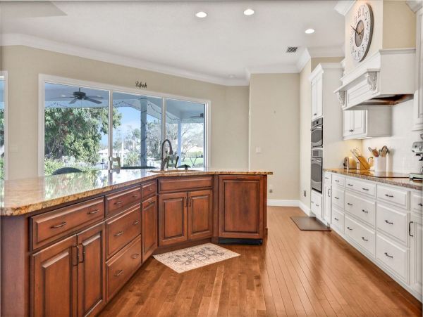 Bradenton Vacation Home Three Bedroom Canal Views