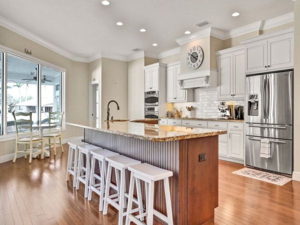 Bradenton Vacation Home Three Bedroom Canal Views