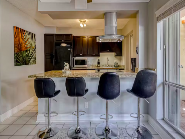Ground floor Condo near Beach
