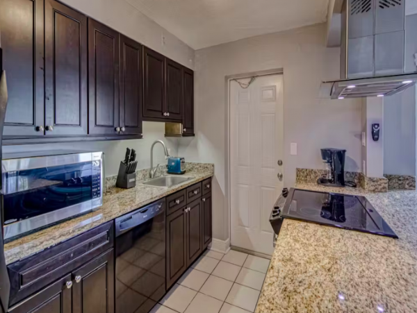 Ground floor Condo near Beach
