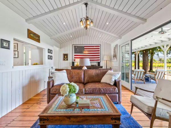 2 Vacation Vineyards Cottages on 6 Acres in Sonoma with Pool