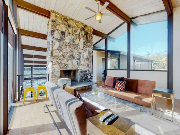Luxury Vacation Estate in Sonoma with Pool & Hot Tub Sleeps 10