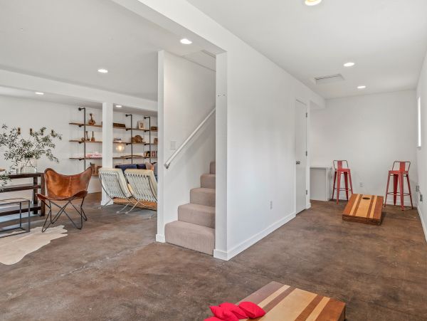 Exquisite Vacation Rental with Pool, Spa & Entertainment Barn