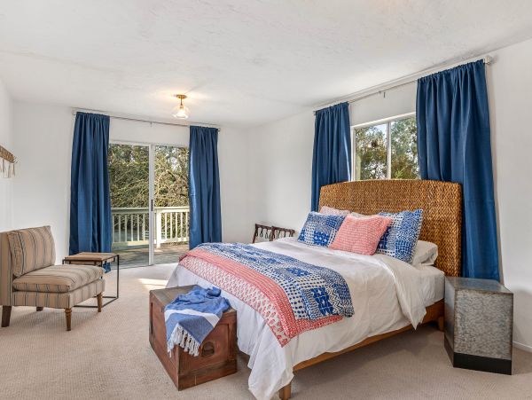 Exquisite Vacation Rental with Pool, Spa & Entertainment Barn