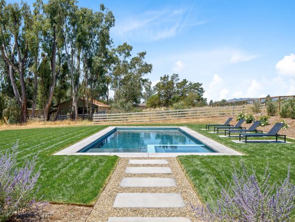 Exquisite Vacation Rental with Pool, Spa & Entertainment Barn