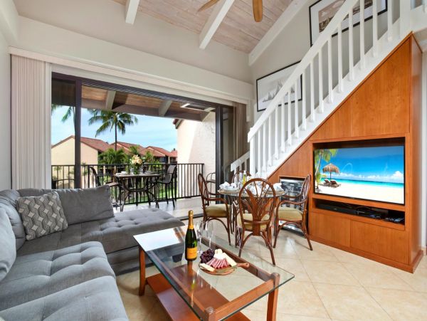 Lovely 3 Bedroom Condo Ocean Views in Kaanapali