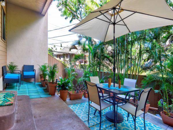 Kapalua Vacation Condo Three Bedroom Walk to Beach