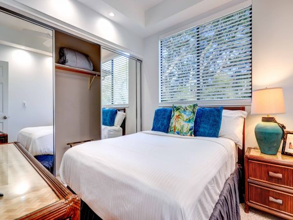 Kapalua Vacation Condo Three Bedroom Walk to Beach