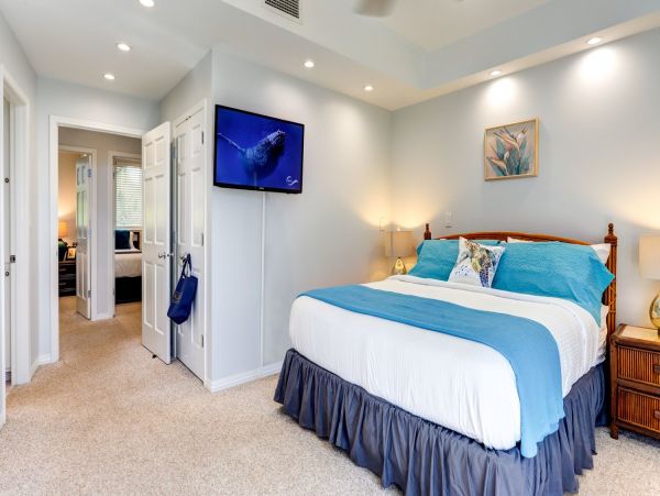 Kapalua Vacation Condo Three Bedroom Walk to Beach
