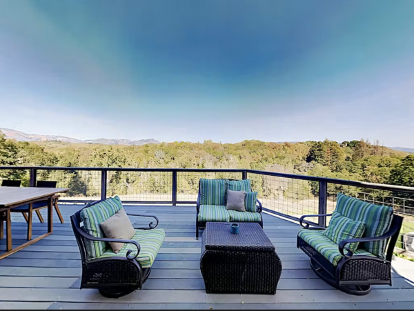 Wine Country Beauty with Pool Hot Tub